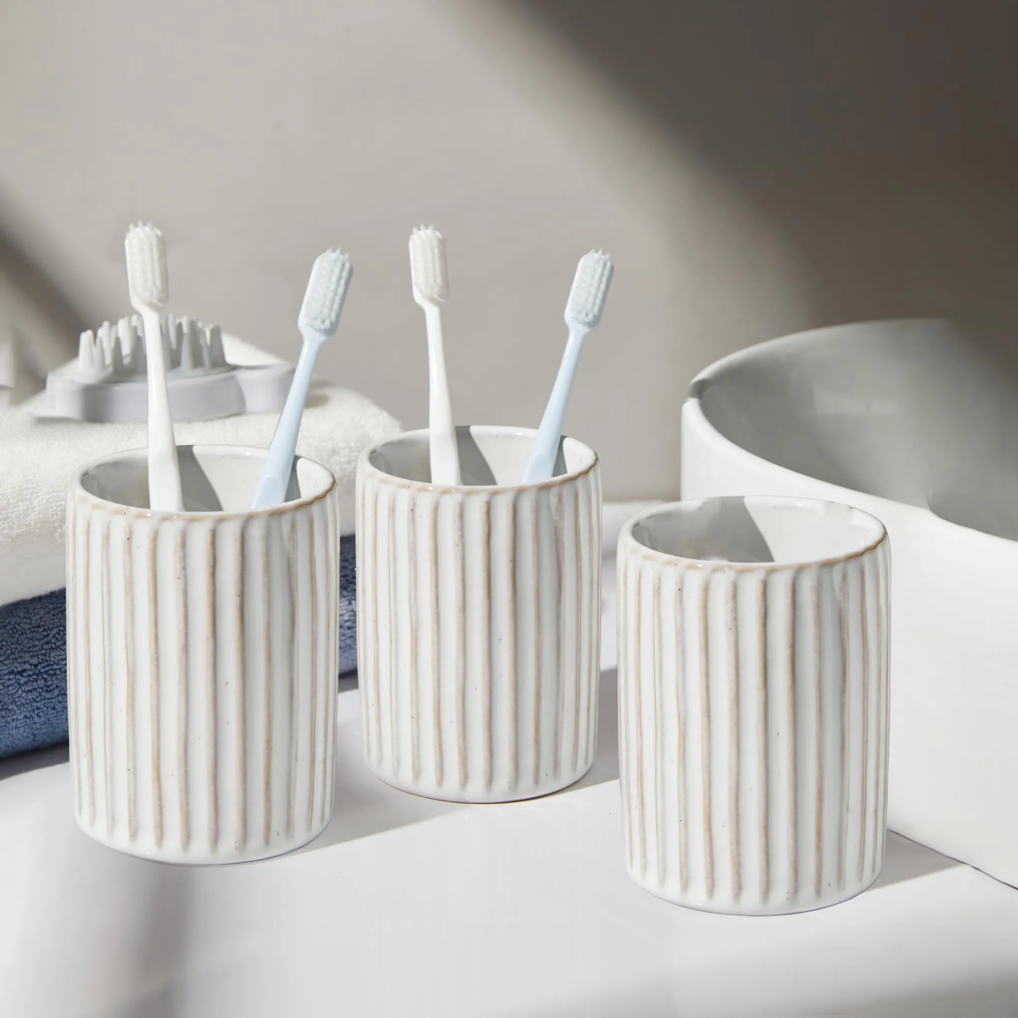 Anko Ceramic Toothbrush Holder for Bathroom | Toothpaste, Makeup Brush Holder for Bathroom | Bathroom Accessories for Wash Basin | Home, Office, Bathroom Organiser | White, Lined | Set of 3