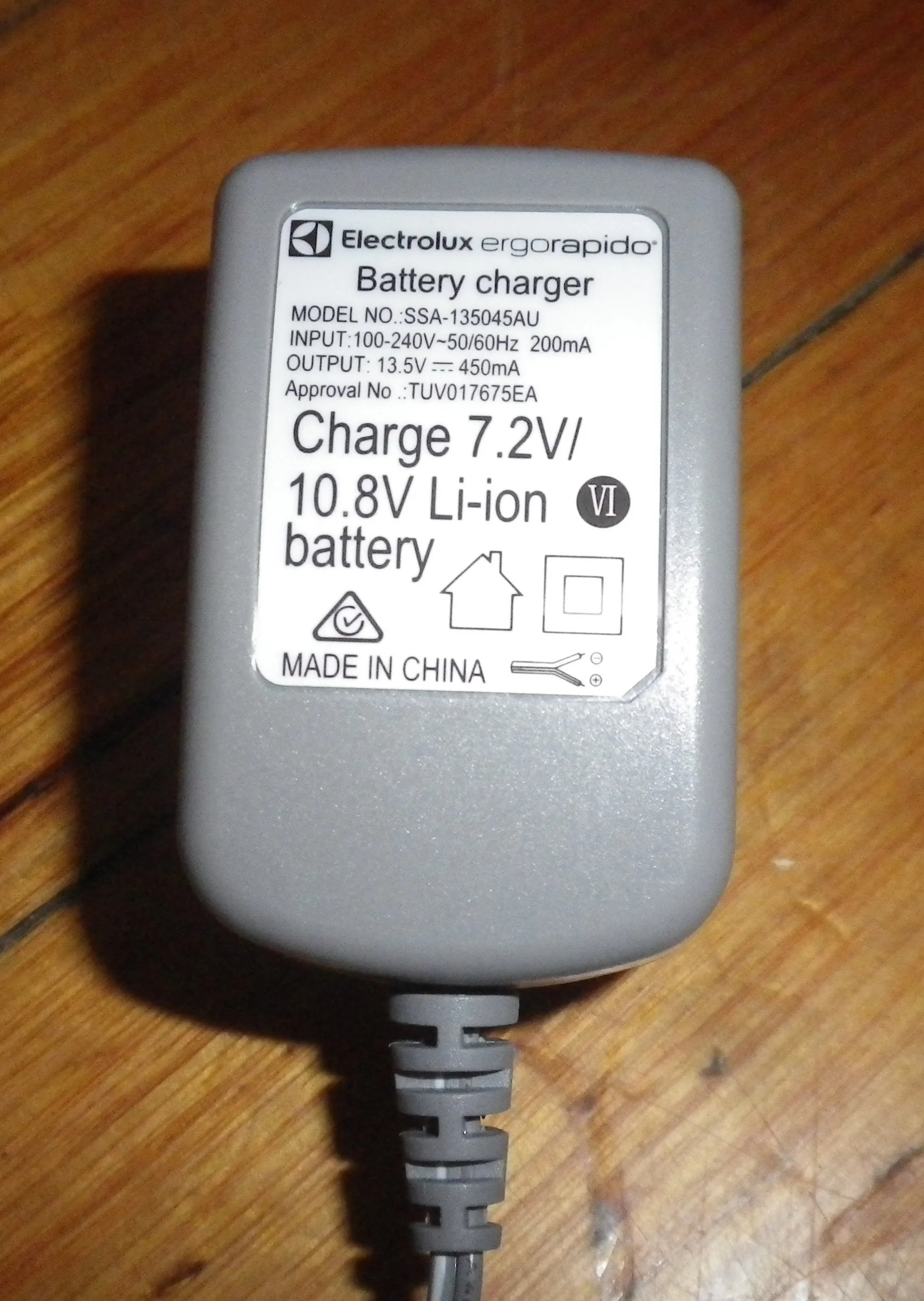 Electrolux ZB3103 10.8Volt Rapido Lithium Battery Charger - # A13086901