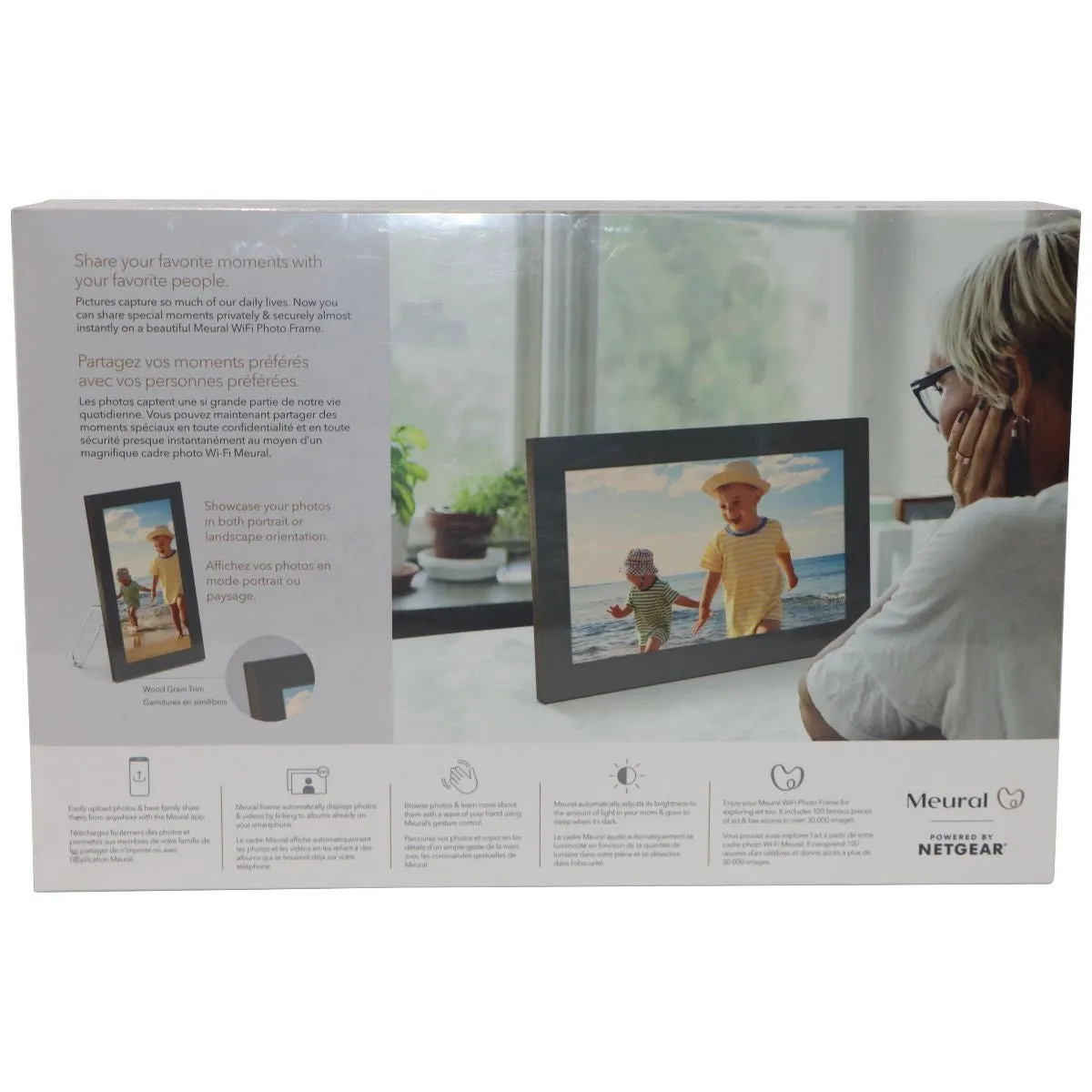 Meural / NETGEAR - (13.5-inch) Digital Photo Smart Frame with Wi-Fi