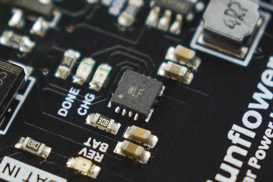 Sunflower: Solar Power Manager 5V