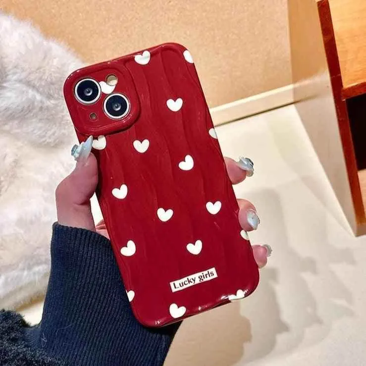 TSP69 Cute Phone Case  For iPhone 11, 12, 13, 14, 15 Pro Max - Stylish Red Hearts - Wavy Pattern